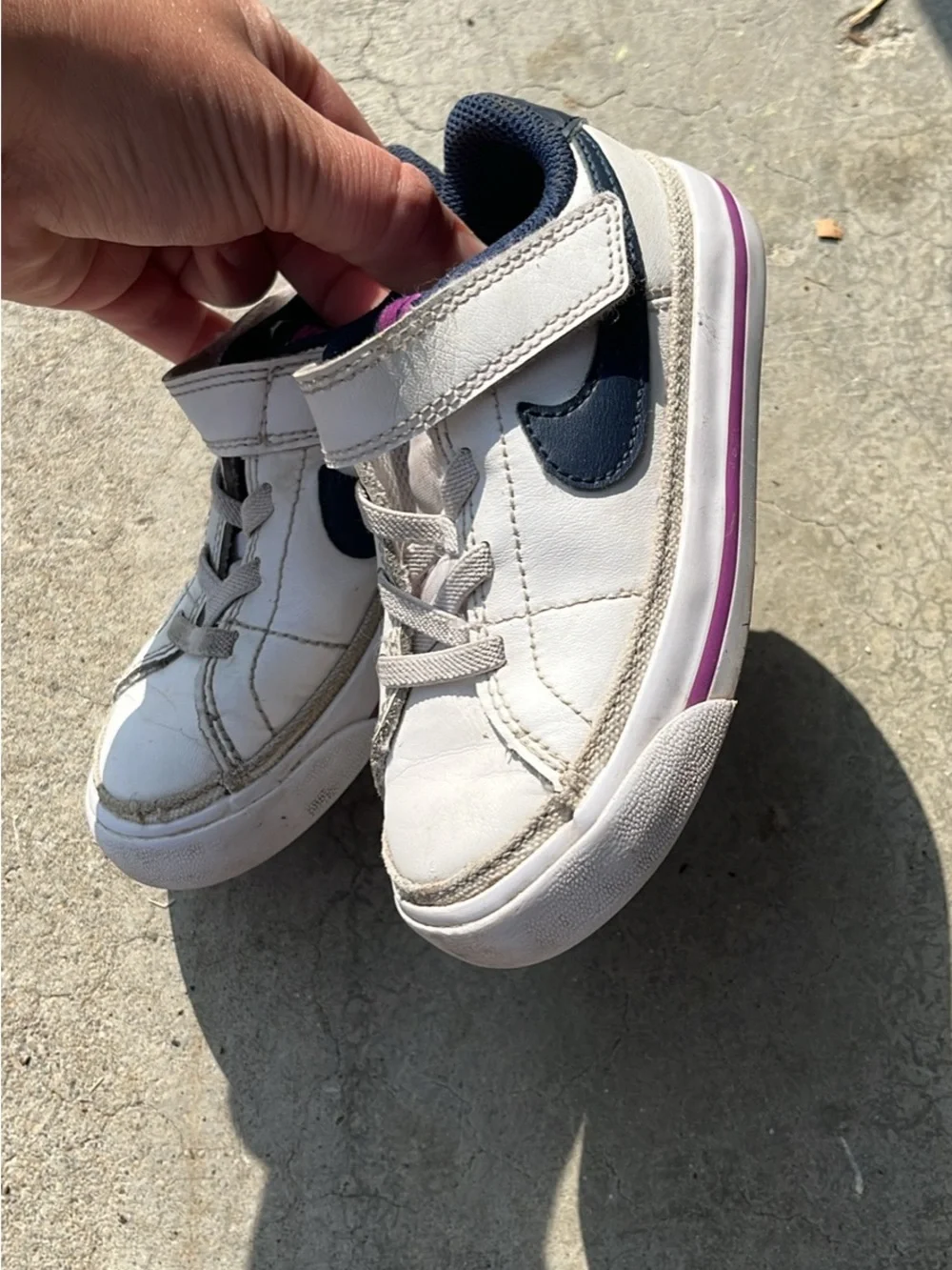 Nike Kids White Navy Velcro Sneakers with Pink Stripe